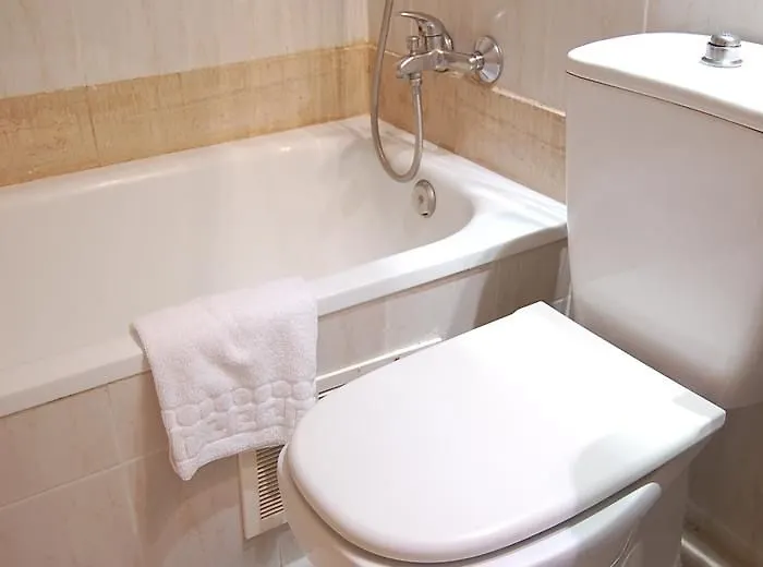 Hotel Adagio Barcelona 2*,